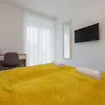 1 Bedroom Lovely In Apartman *